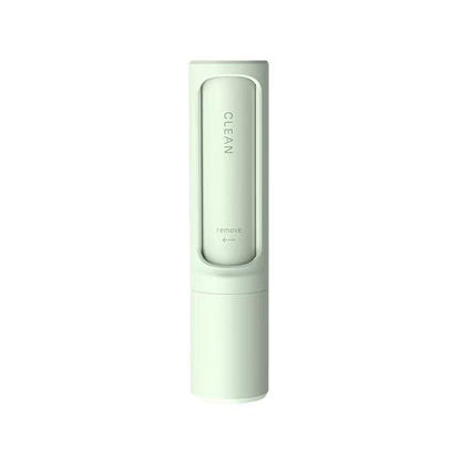 The "EverClean" Magic Fur Wand