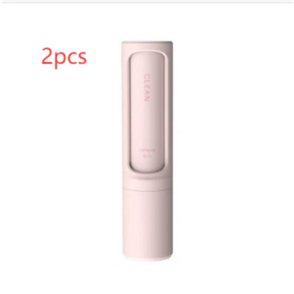 The "EverClean" Magic Fur Wand